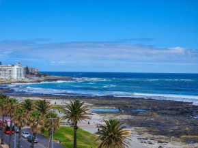 Spacious family Apartment Near Beach with Inverter
